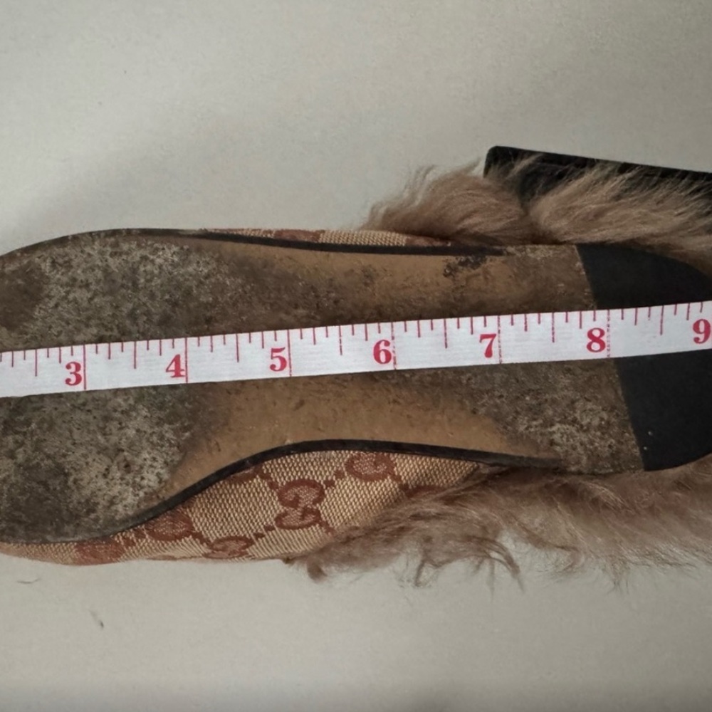 💯GUCCI Monogram Brown and Gold FUR Loafers - Picture 9 of 9
